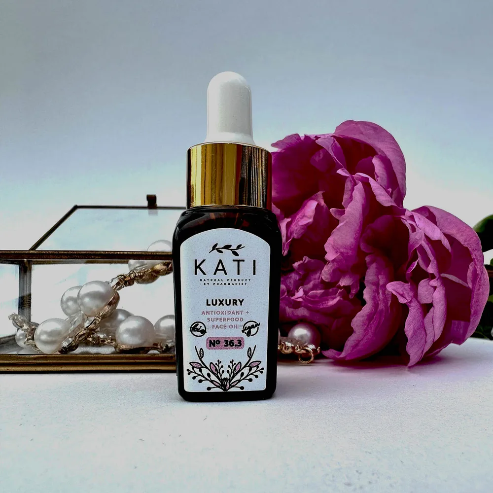Luxury No. 36.3 - Ser cu Bakuchiol, Acmella, Coenzima Q10 si Vitamina C